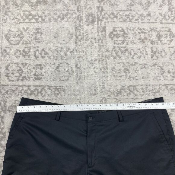 NEW Nike Dri-Fit Golf Shorts Men’s Black Standard Fit AA3306-010 Size 50 - Picture 2 of 6